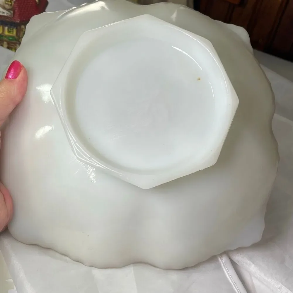 VTG Anchor Hocking Fire King pedestal bowl. Grape & Leaf